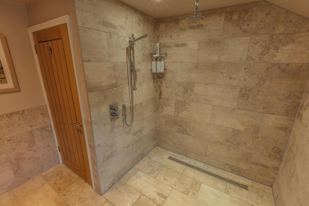 Halfmoon Lodge @ Knights Hole Wheelchair Access 크랜브룩 외부 사진